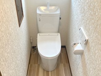 トイレリフォーム お掃除しやすく家計にも優しい節水型トイレ
