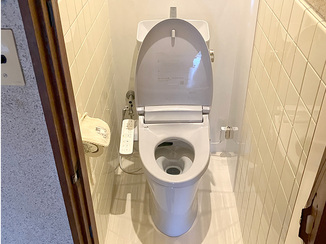 トイレリフォーム 見た目と快適性を両立したトイレ
