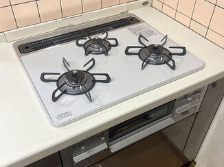 小工事 清掃性や操作性がアップしたガスコンロ